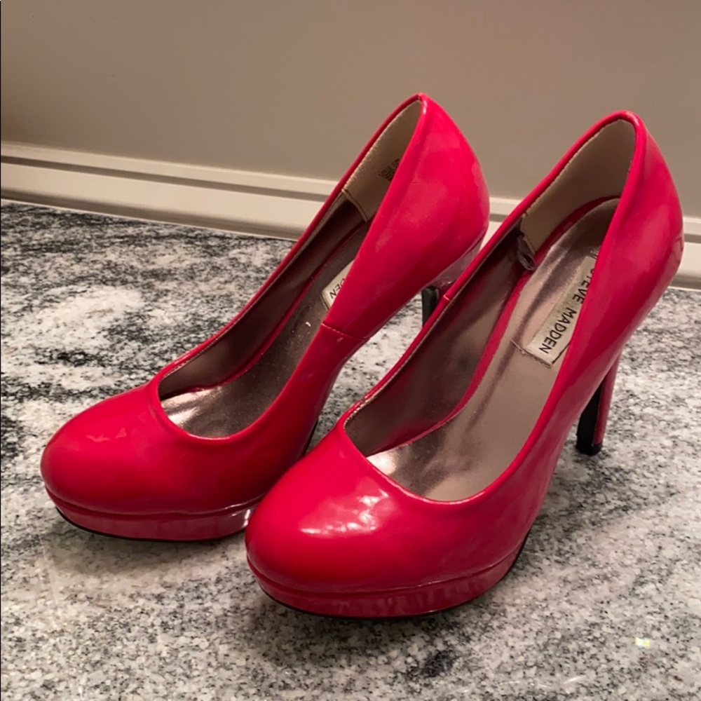Steve Madden pumps